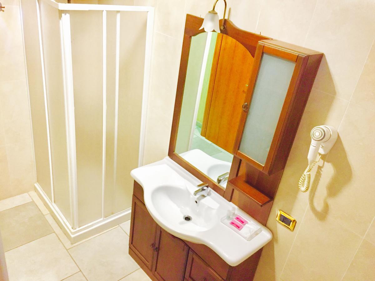 La Fontanina Hotel Giugliano In Campania Ngoại thất bức ảnh